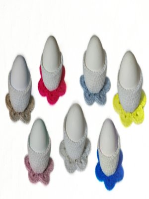 cover image of crochet pattern Egg-cup